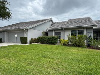 5371 CRESTLAKE BOULEVARD 68, Sarasota, FL 34233