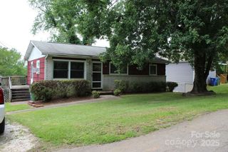 50 Huffman Road, Asheville, NC 28806