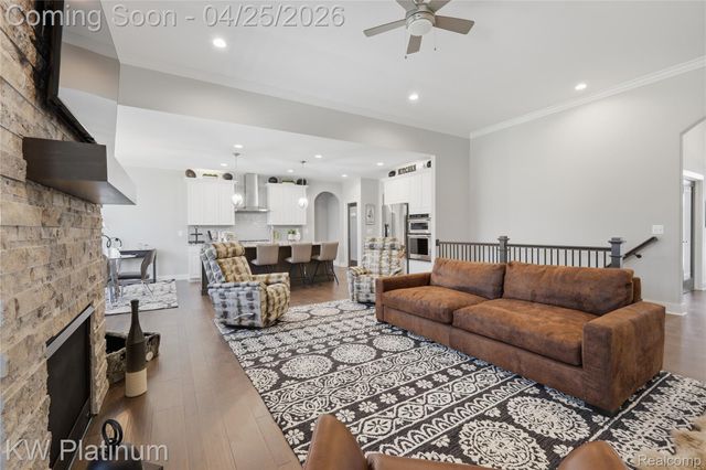 22003 Chaucer Court, Macomb Township, MI 48044
