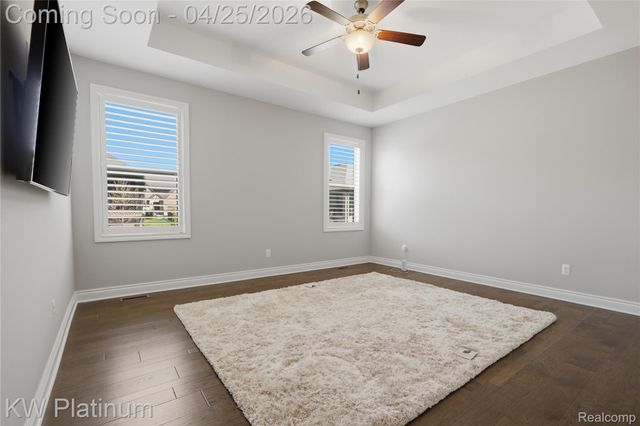 22003 Chaucer Court, Macomb Township, MI 48044