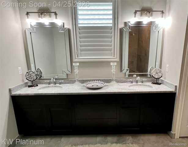 22003 Chaucer Court, Macomb Township, MI 48044