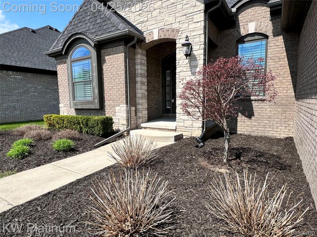22003 Chaucer Court, Macomb Township, MI 48044