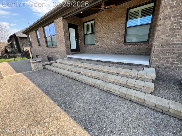 22003 Chaucer Court, Macomb Township, MI 48044