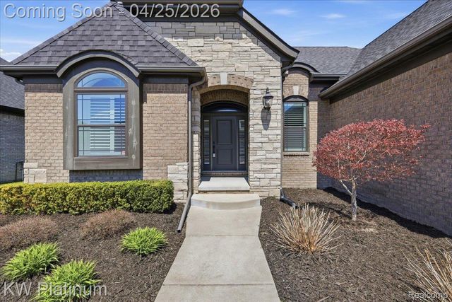 22003 Chaucer Court, Macomb Township, MI 48044