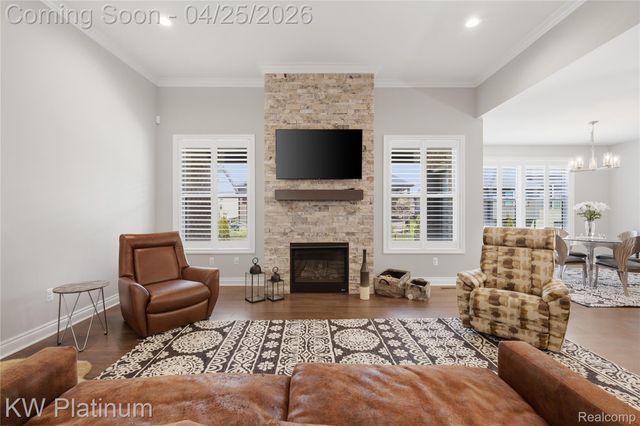 22003 Chaucer Court, Macomb Township, MI 48044