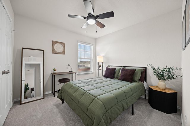 563 Tree Nut LOOP, Buda, TX 78610