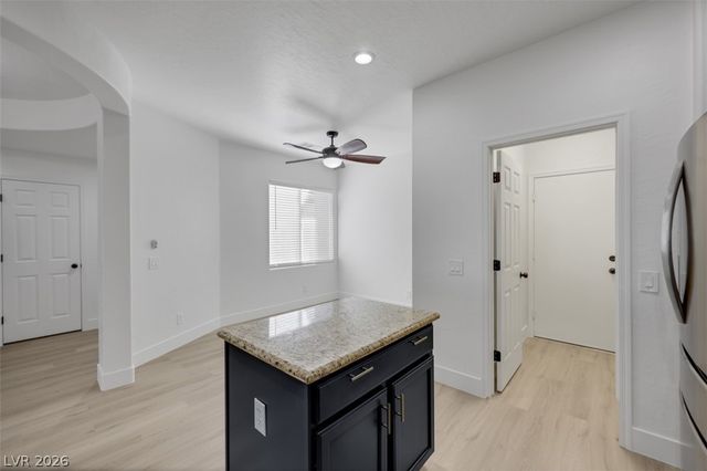 8948 Sandy Isle Court, Las Vegas, NV 89131