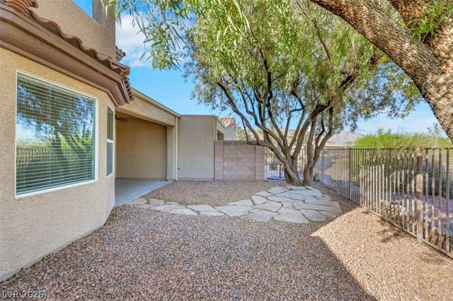 8948 Sandy Isle Court, Las Vegas, NV 89131