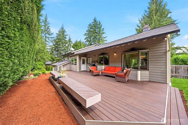 301 128TH Avenue NE, Bellevue, WA 98005