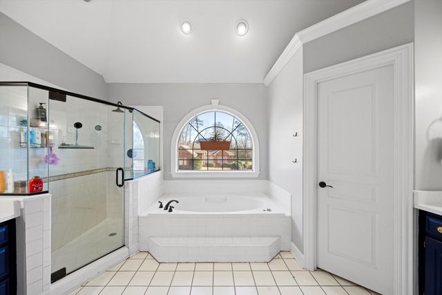 3305 Forest Shadows Drive, Chattanooga, TN 37421