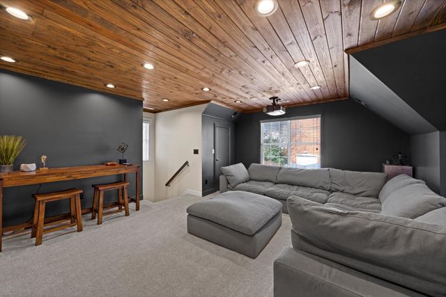 3305 Forest Shadows Drive, Chattanooga, TN 37421