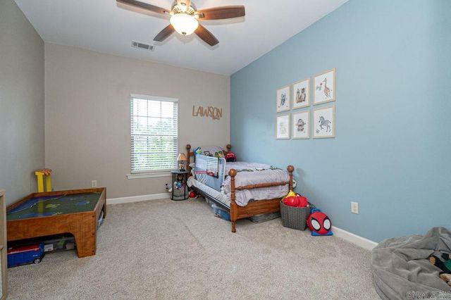 2521 Springhill Village Dr, Bryant, AR 72022