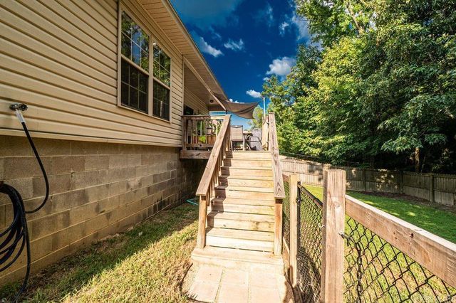 2521 Springhill Village Dr, Bryant, AR 72022