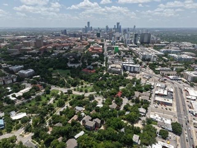 3011 Fruth ST 101, Austin, TX 78705