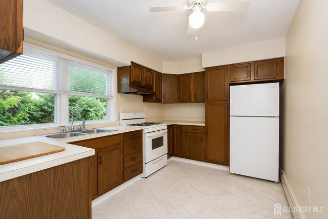 22 Baker Drive, Helmetta, NJ 08828