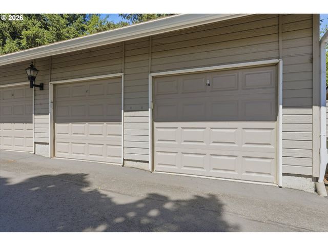 13775 Sw SCHOLLS FERRY Rd 23, Beaverton, OR 97008