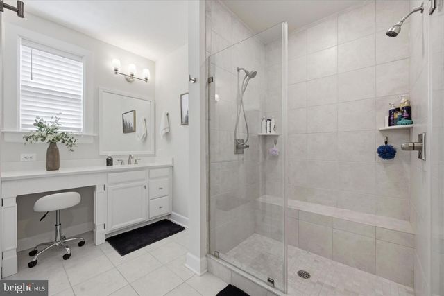 1216 SCULTHORPE DR, West Chester, PA 19380