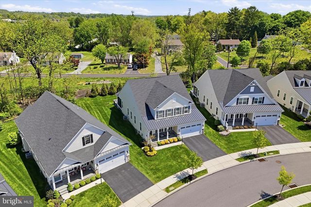 1216 SCULTHORPE DR, West Chester, PA 19380