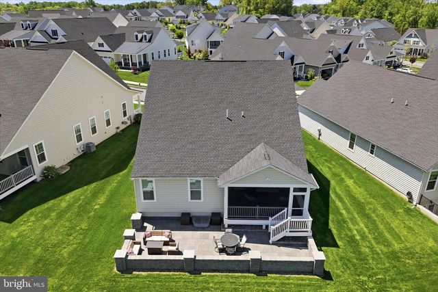 1216 SCULTHORPE DR, West Chester, PA 19380