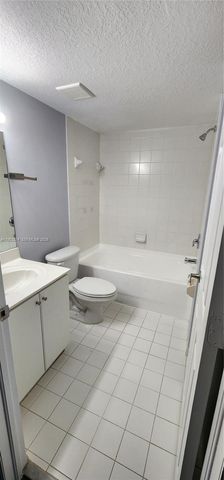 22701 SW 88th Pl 203-9, Cutler Bay, FL 33190