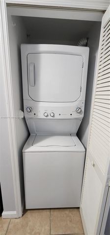 22701 SW 88th Pl 203-9, Cutler Bay, FL 33190