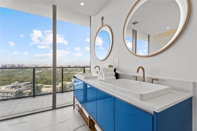 2678 Tigertail Avenue 1202, Miami, FL 33133