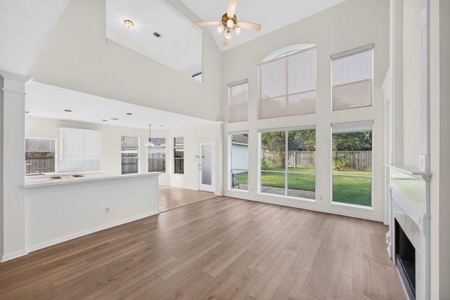 1727 Emma Cove Court, Houston, TX 77479