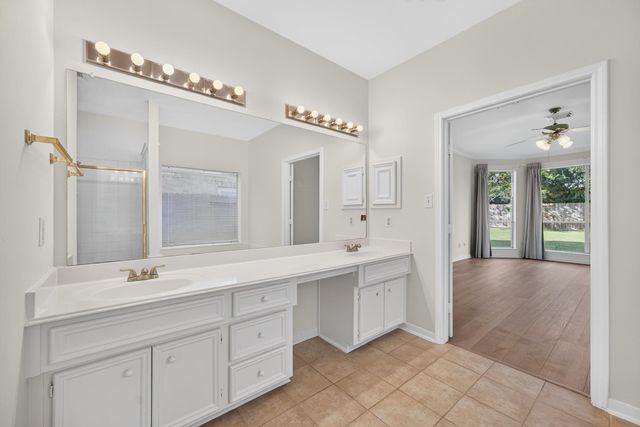 1727 Emma Cove Court, Houston, TX 77479