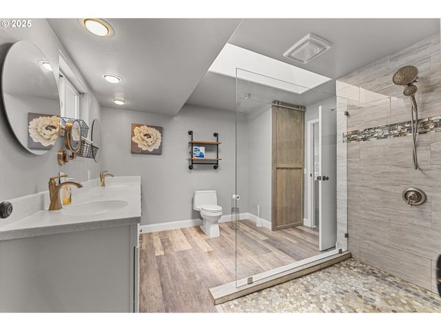 15263 OCEANVIEW Dr, Brookings, OR 97415