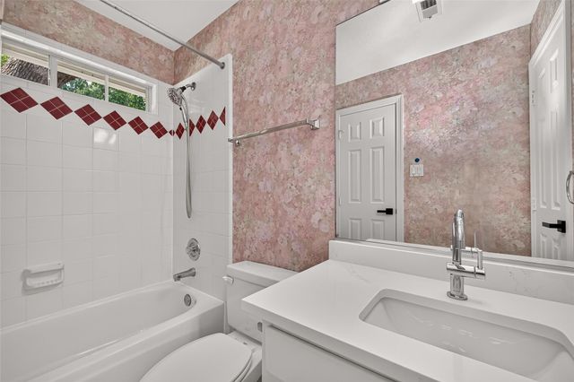 12110 Hermitage Oaks Court, Tomball, TX 77377