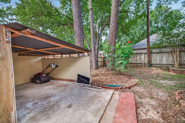 12110 Hermitage Oaks Court, Tomball, TX 77377