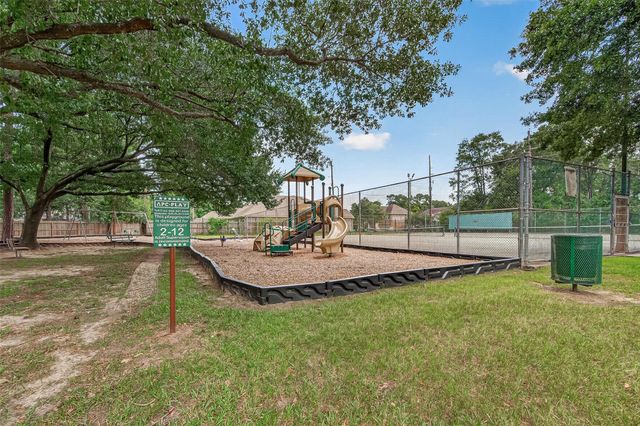 12110 Hermitage Oaks Court, Tomball, TX 77377