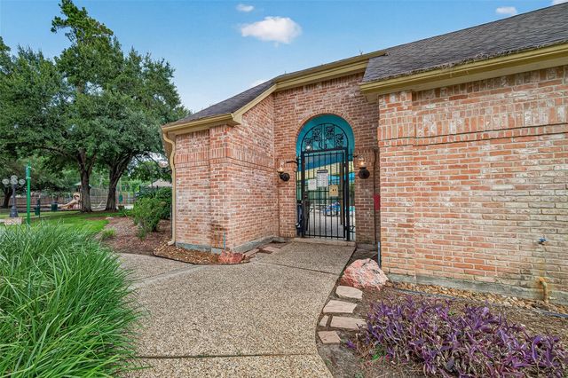 12110 Hermitage Oaks Court, Tomball, TX 77377