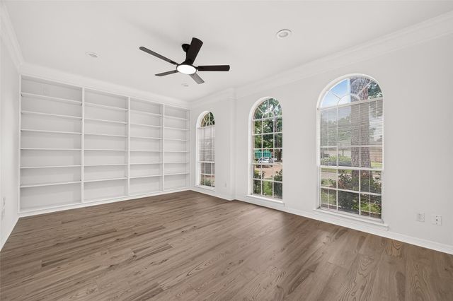 12110 Hermitage Oaks Court, Tomball, TX 77377