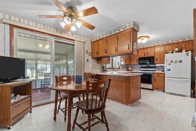 1029 ALVA STREET, Menasha, WI 54952