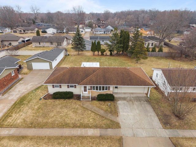 1029 ALVA STREET, Menasha, WI 54952