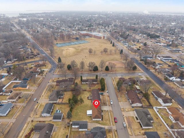 1029 ALVA STREET, Menasha, WI 54952