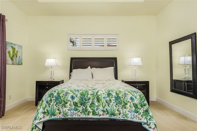 1708 Beach PKWY W, Cape Coral, FL 33914