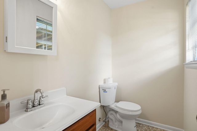 1196 GREEN HOLLY DR, Annapolis, MD 21409