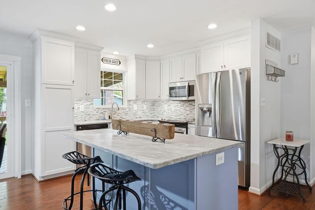 1196 GREEN HOLLY DR, Annapolis, MD 21409