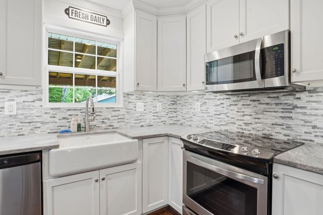 1196 GREEN HOLLY DR, Annapolis, MD 21409