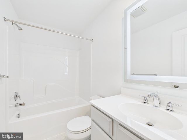 418 MAYER PL, Lancaster, PA 17601