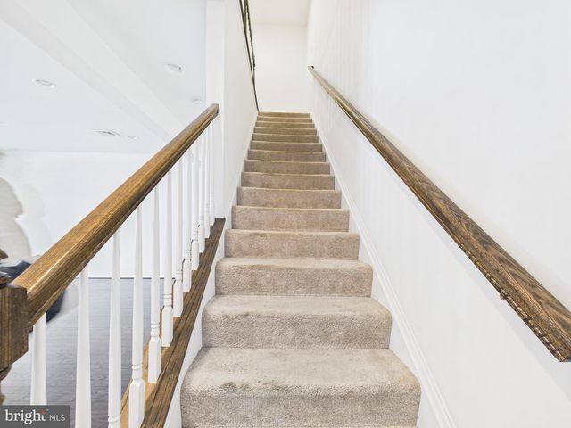 418 MAYER PL, Lancaster, PA 17601