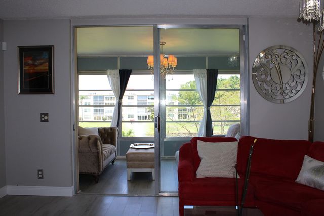 14671 Bonaire Boulevard 305, Delray Beach, FL 33446