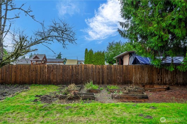 7436 S Pine Street, Tacoma, WA 98409