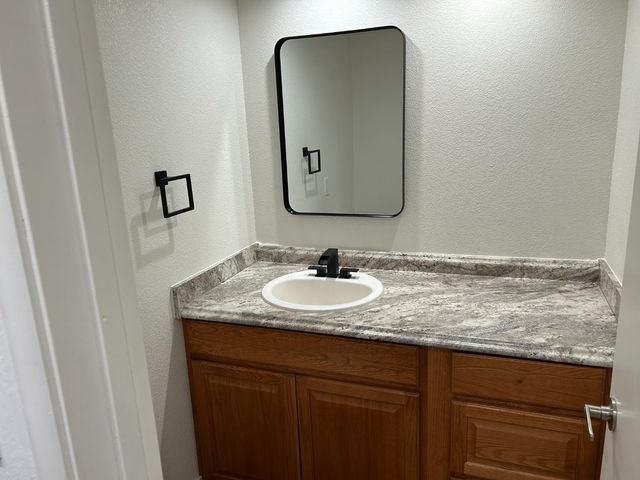 6054 Via Casitas, Carmichael, CA 95608