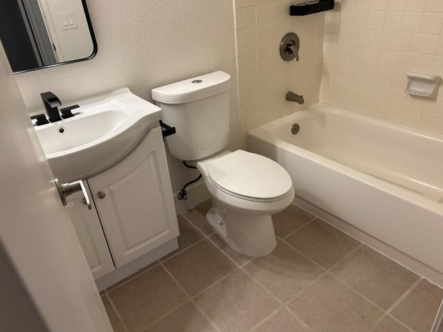 6054 Via Casitas, Carmichael, CA 95608