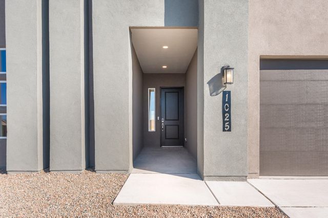 1025 Aleen Road SE, Rio Rancho, NM 87124