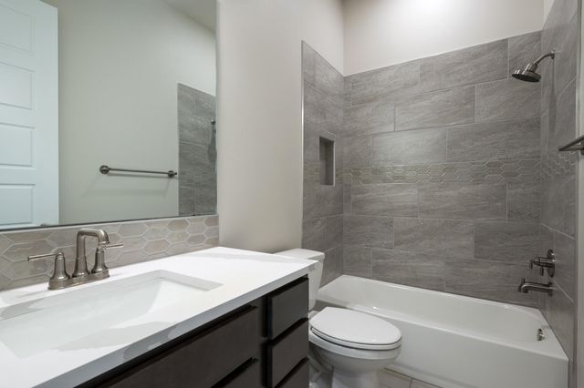 1025 Aleen Road SE, Rio Rancho, NM 87124