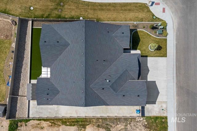 2041 W Ibis Dr, Nampa, ID 83686